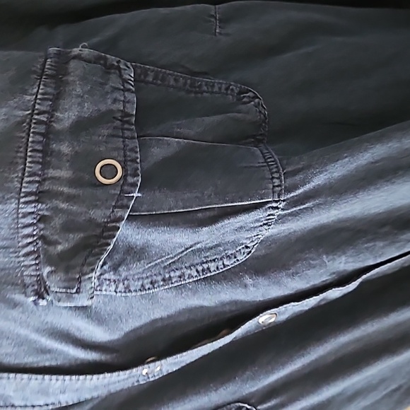 Cato Dark Chambray Snap Front Long Sleeve Blouse NWOT - Picture 6 of 14